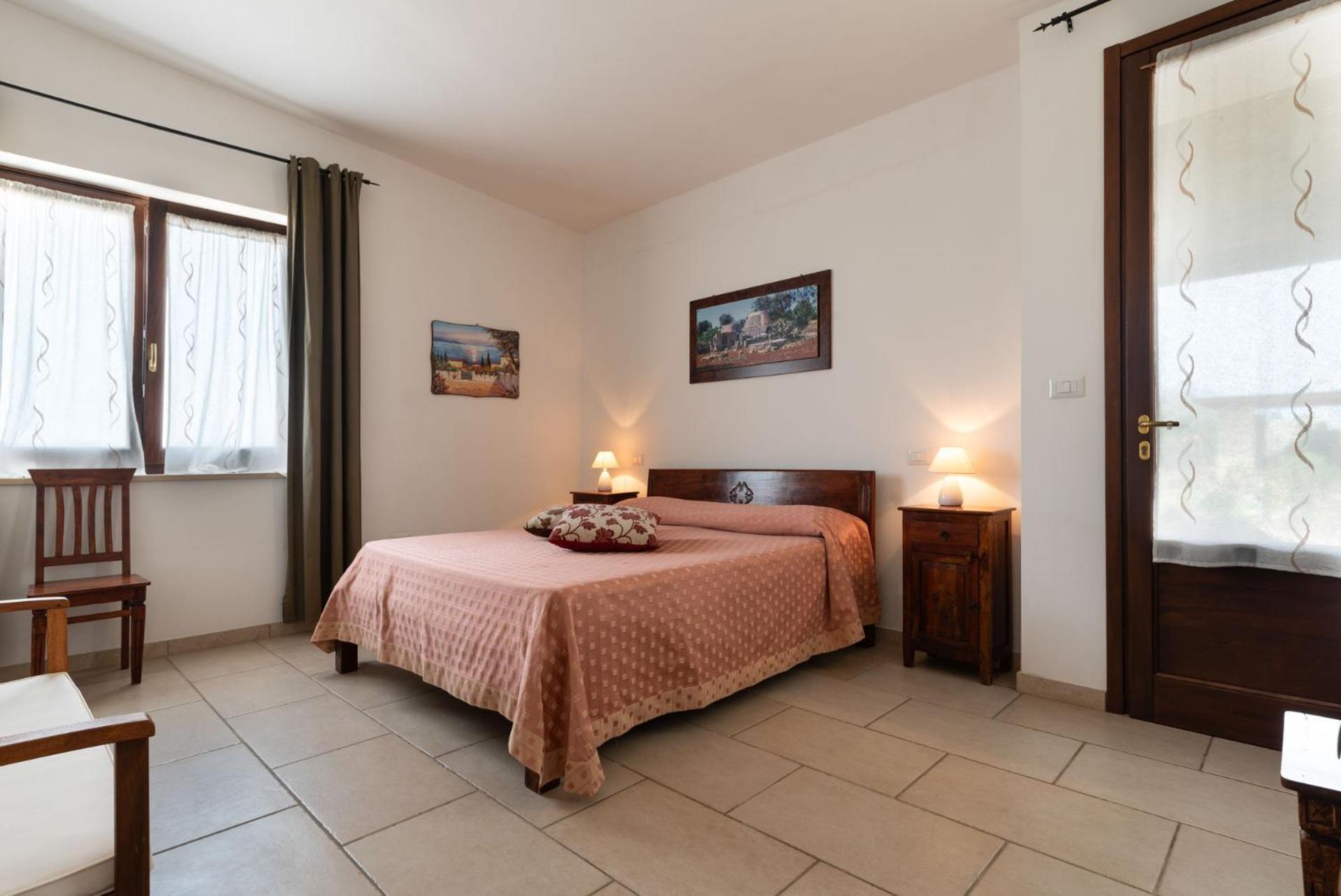 Bio-Agriturismo Masseria La Palombara 살베 외부 사진