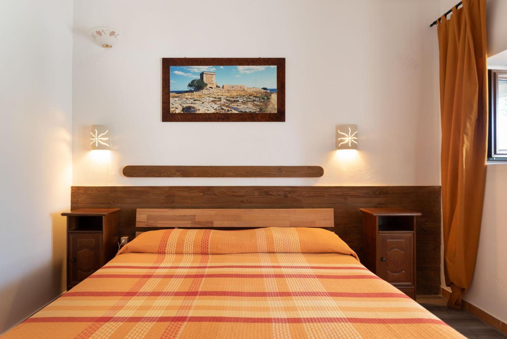 Bio-Agriturismo Masseria La Palombara 살베 외부 사진
