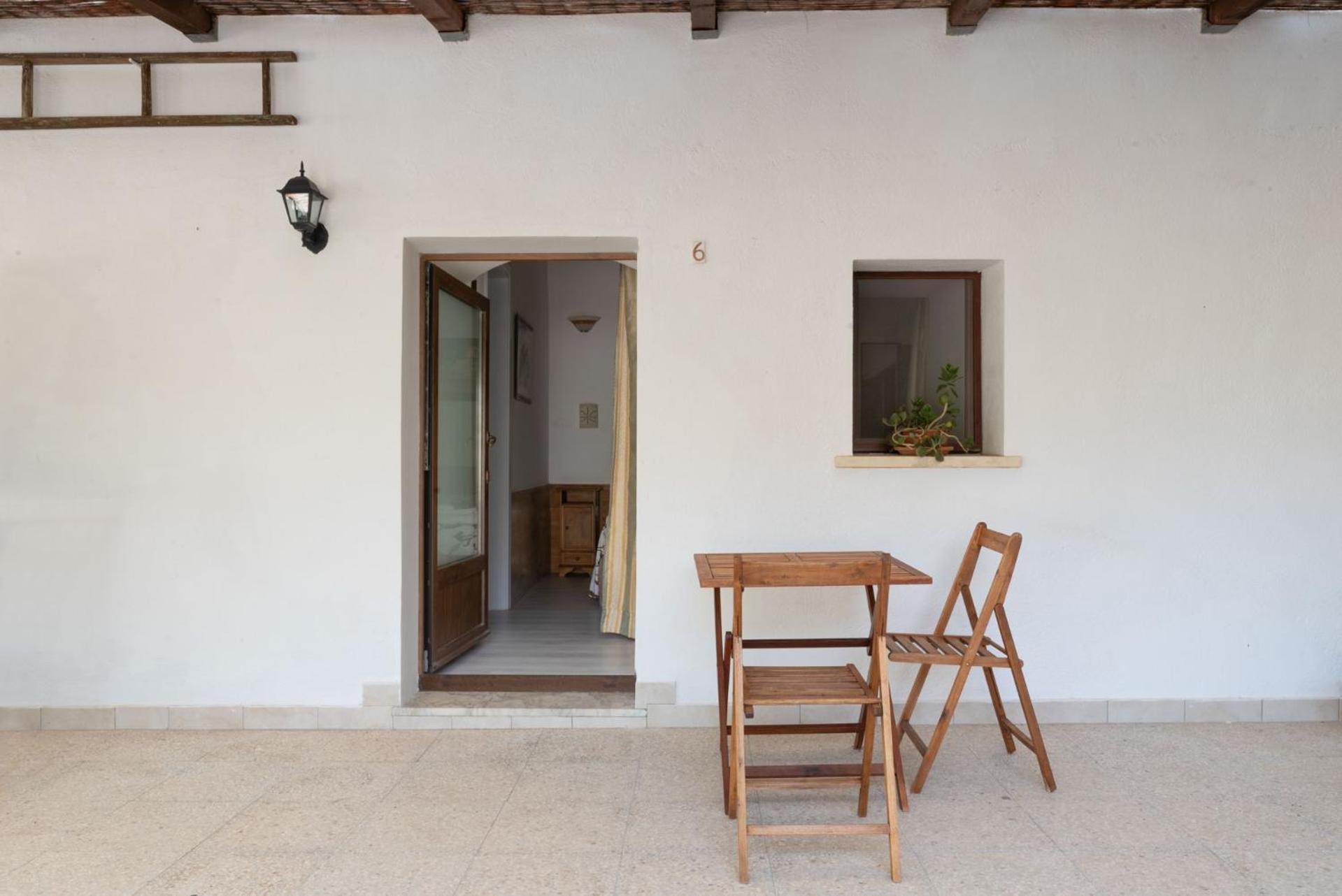 Bio-Agriturismo Masseria La Palombara 살베 외부 사진