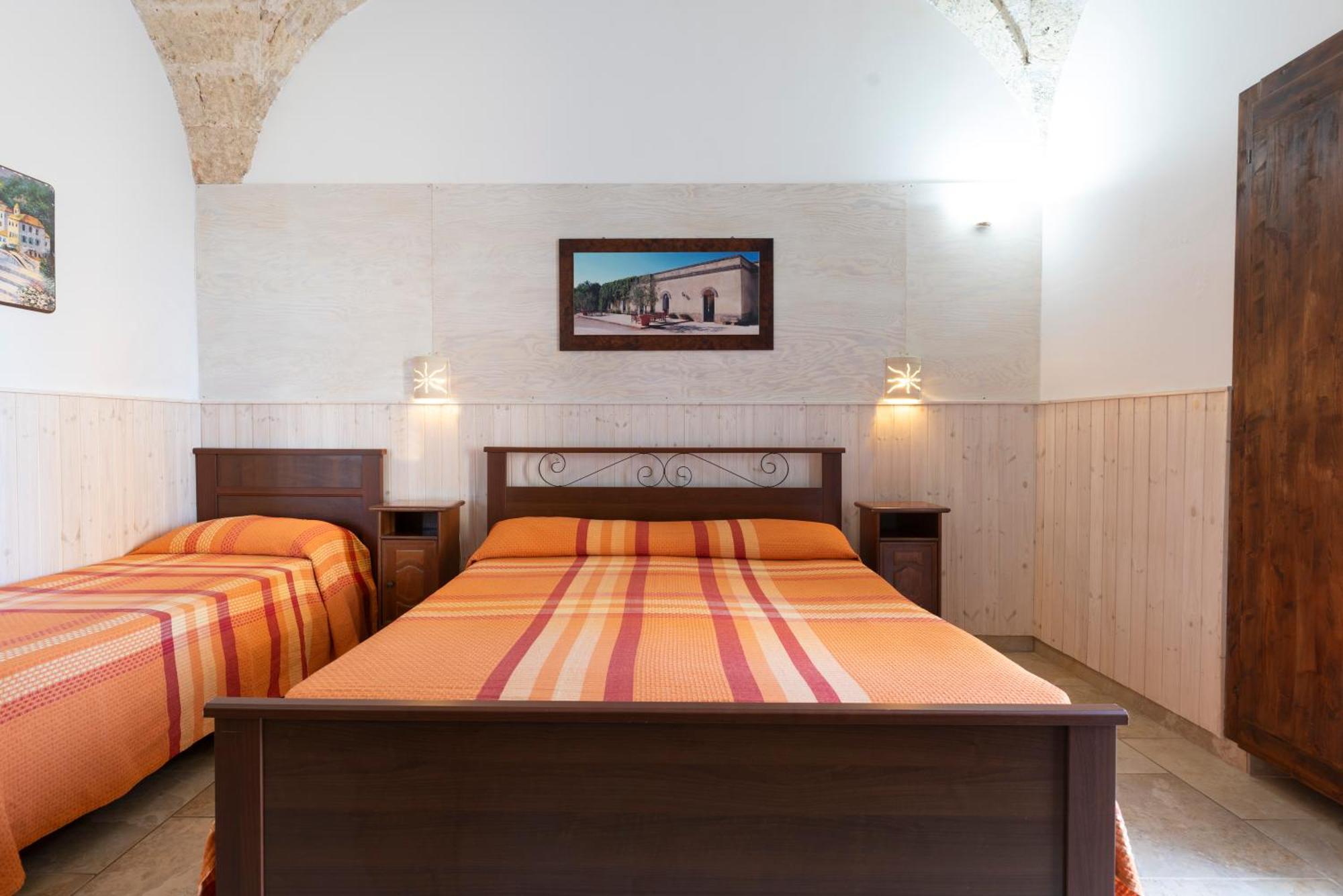 Bio-Agriturismo Masseria La Palombara 살베 외부 사진